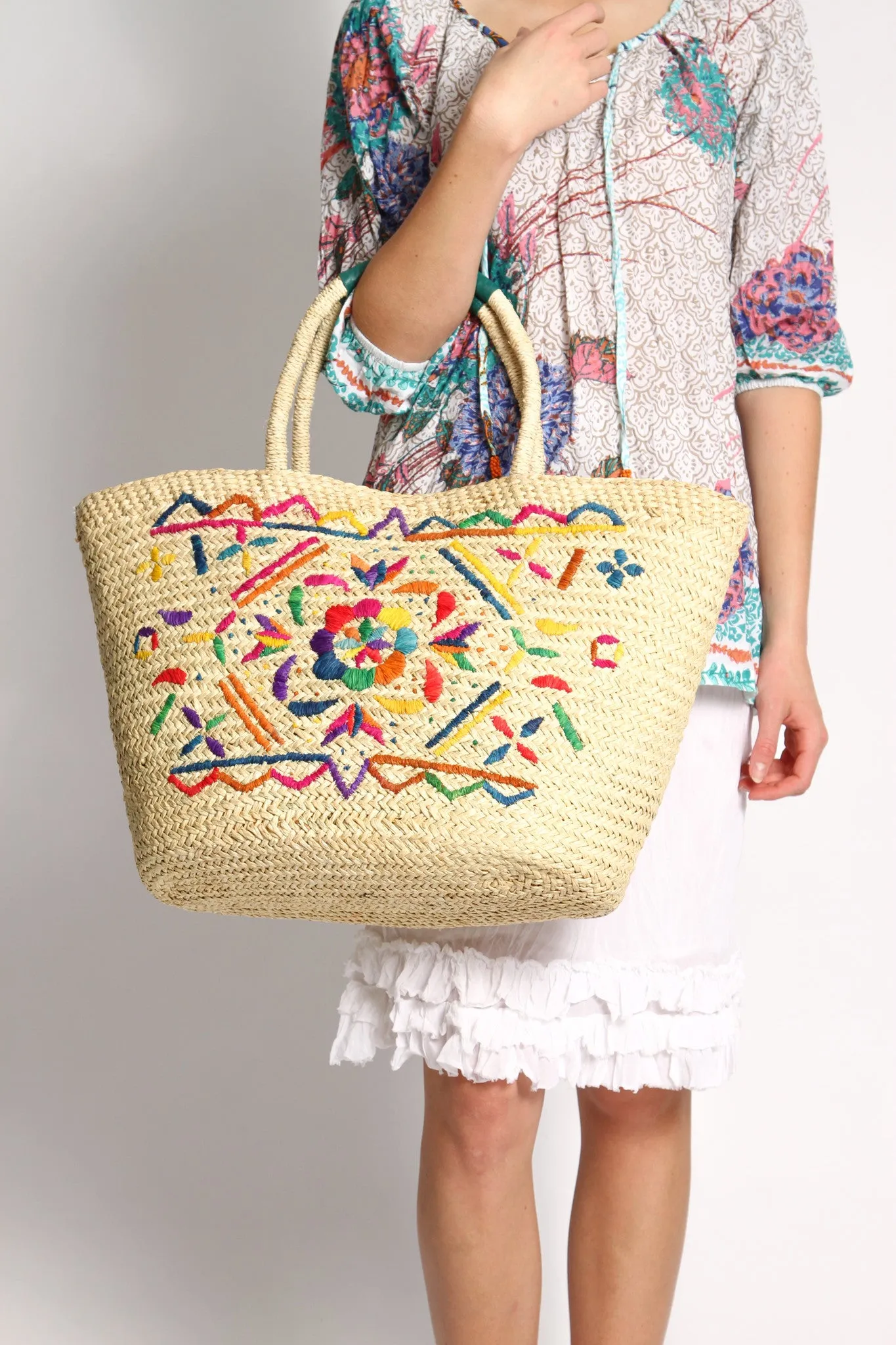Bronte Embroidered Bag in Natural