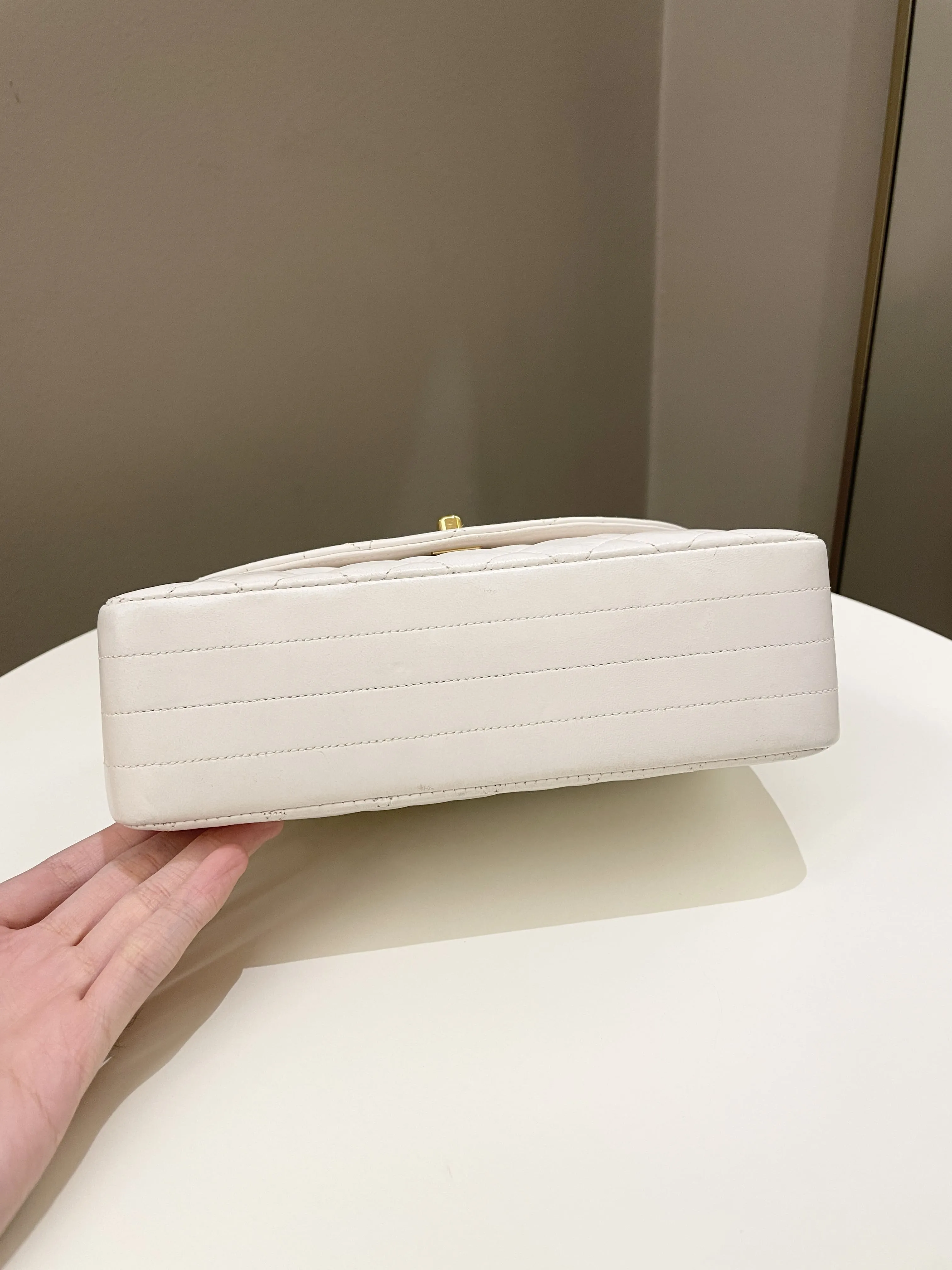 Chanel Vintage Quilted Flap Bag White Lambskin
