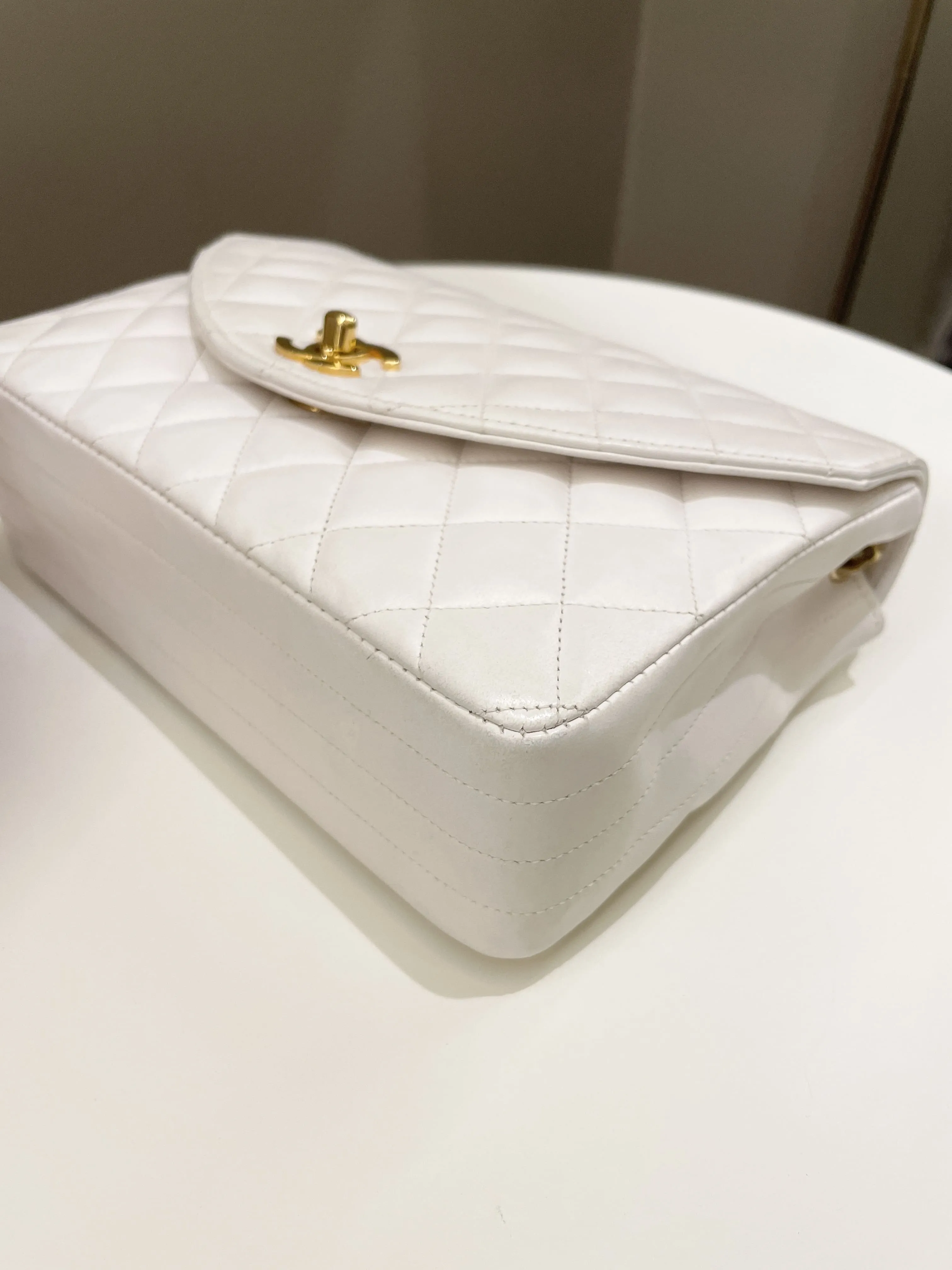 Chanel Vintage Quilted Flap Bag White Lambskin