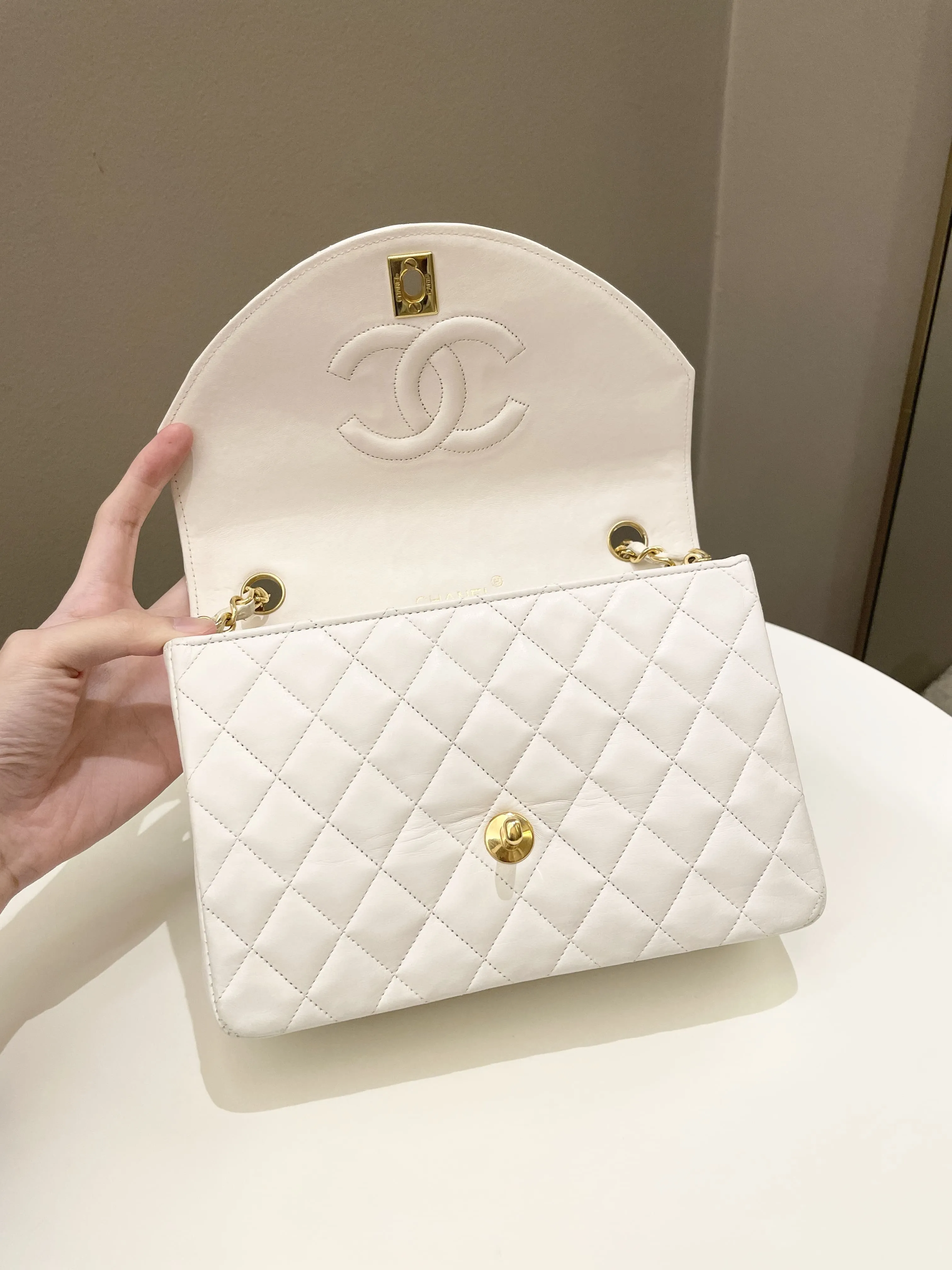 Chanel Vintage Quilted Flap Bag White Lambskin