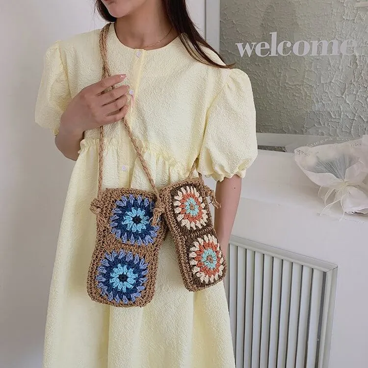 Designer Woven Straw Crossbody  Phone Bag-Showtown