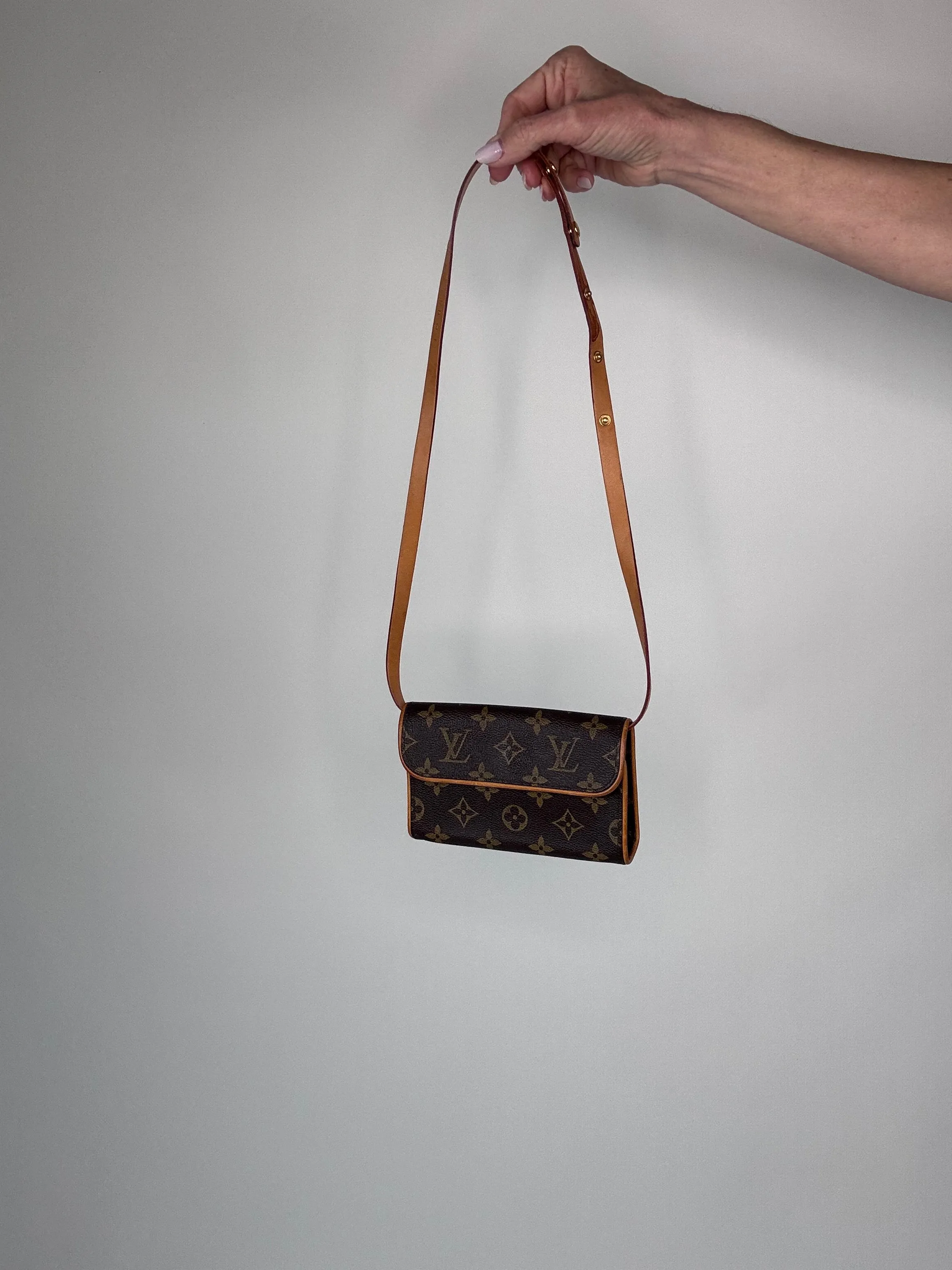 Louis Vuitton Florentine Vintage Belt Bag