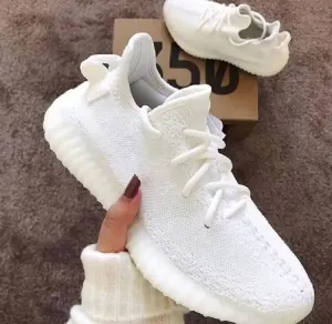 Reflective sneakers, reflective iziki Yeezy Boost 350 V2 Cream White X4876183