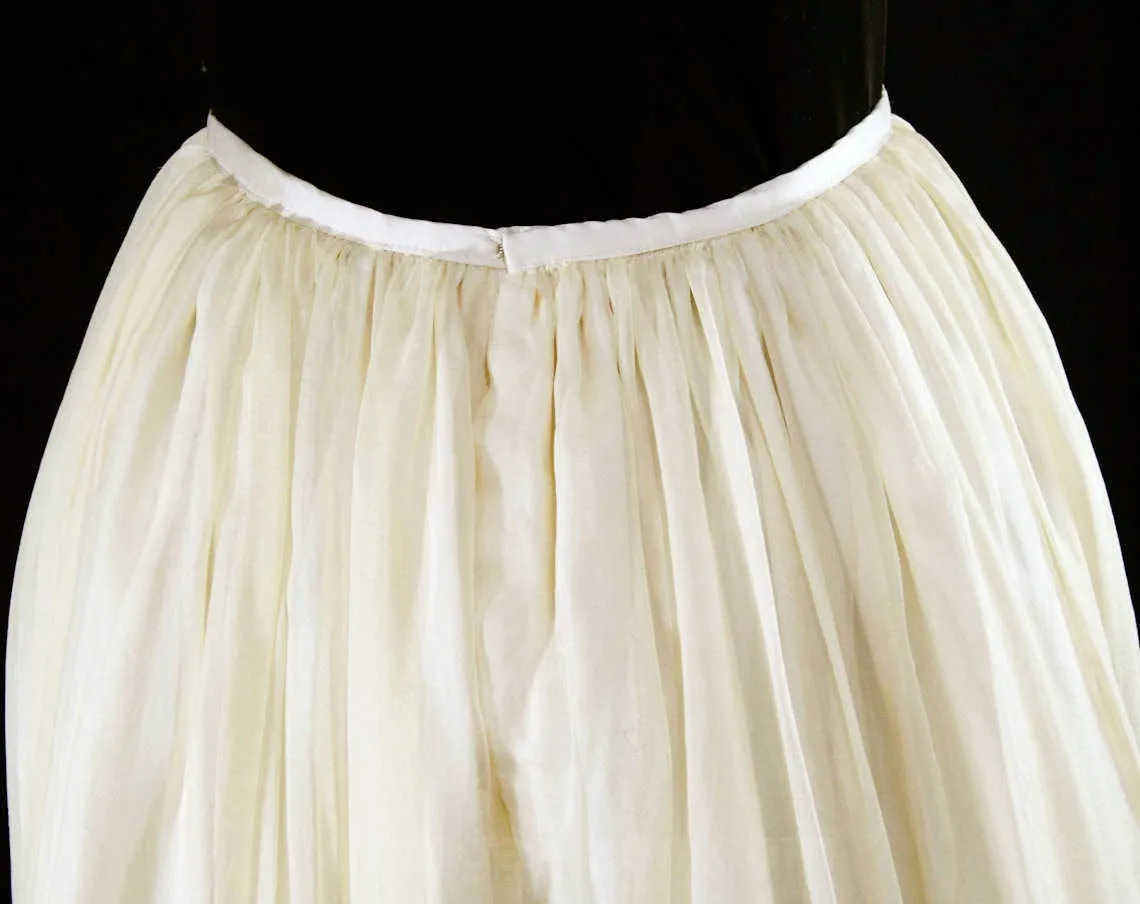 Size 10 Antique Silk Skirt - Wonderful Ivory Chiffon with Embroidered Flowers & Bows At Border Hem - 1900s Edwardian or 1800s Victorian