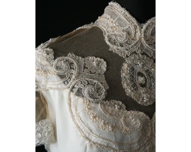 Size 10 Wedding Dress - Gibson Girl Inspired Antique Style 60s Bridal Gown with Pearl-Rimmed Lace - Medium - Bust 37.5 - Waist 30 - 34159-1