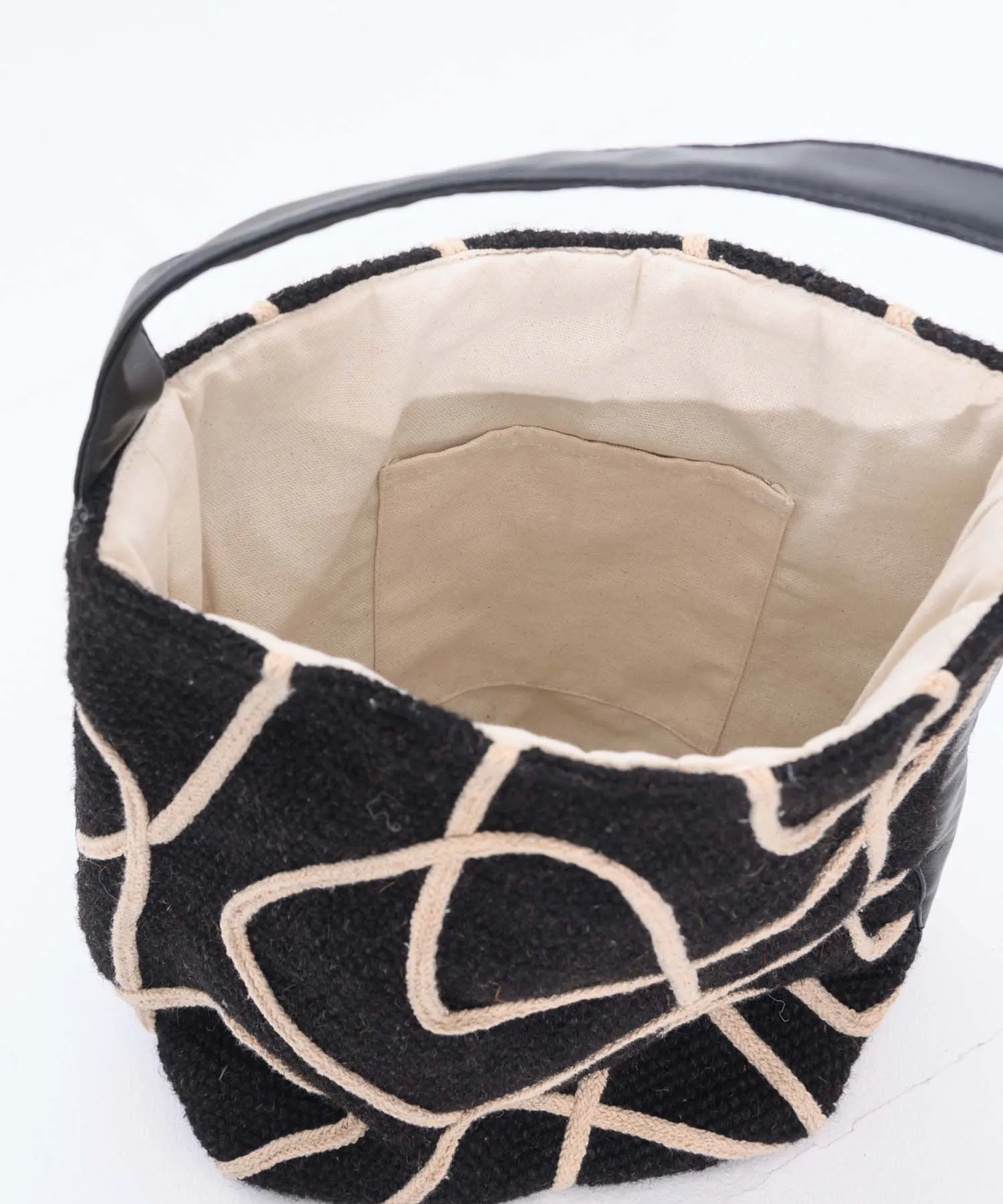 【WOMEN】beej Tape line woven bag