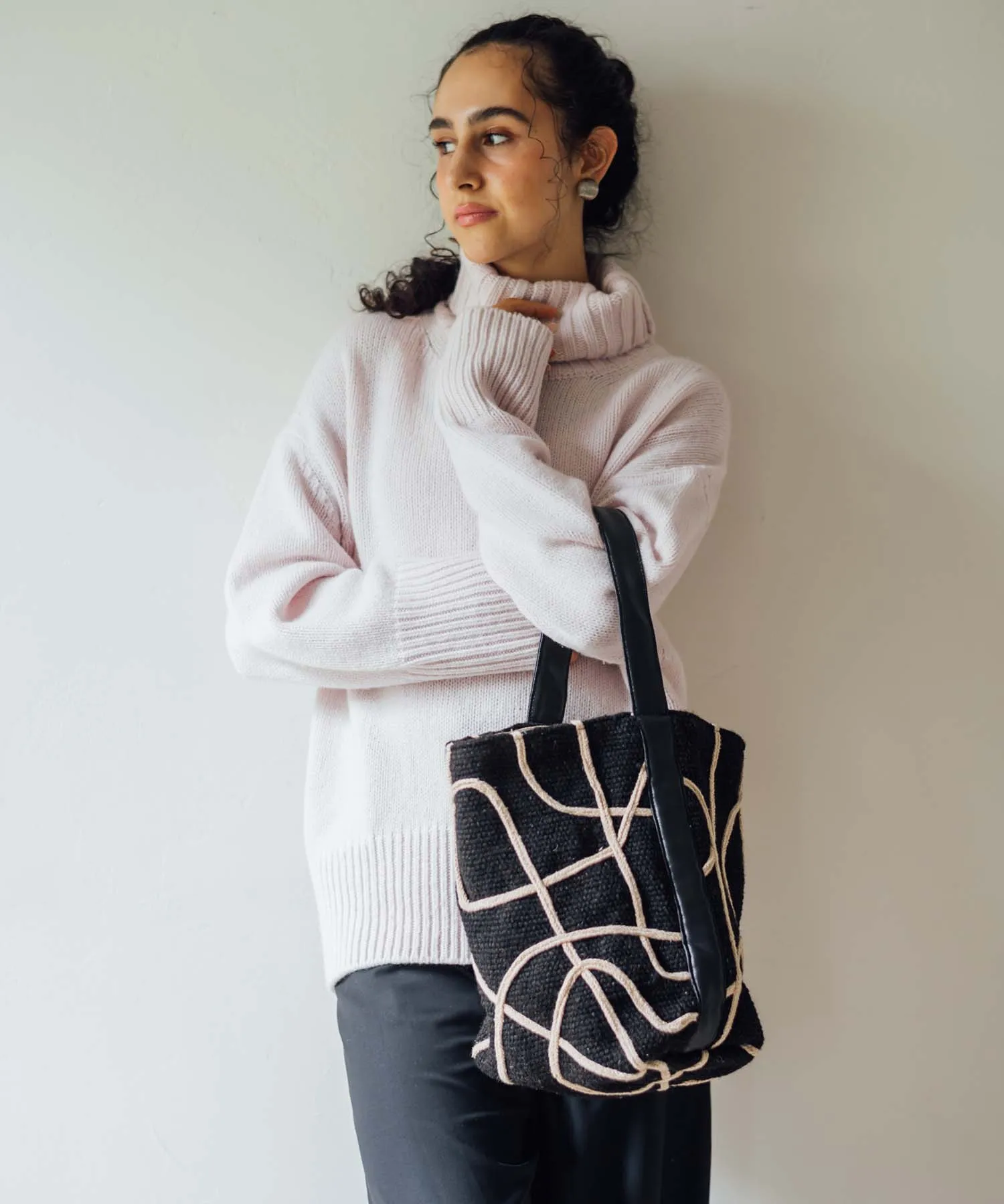 【WOMEN】beej Tape line woven bag
