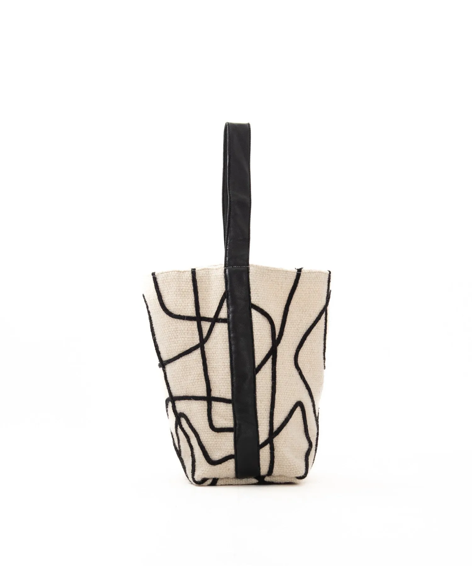 【WOMEN】beej Tape line woven bag
