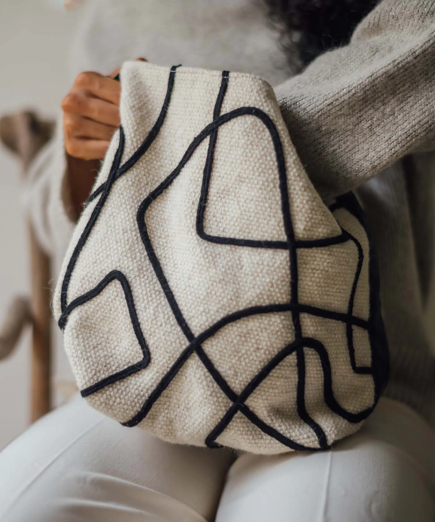 【WOMEN】beej Tape line woven bag
