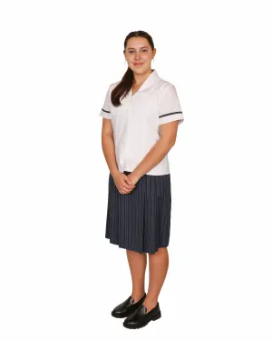 Year 10 Girl entering Senior School (Year 11) in 2025